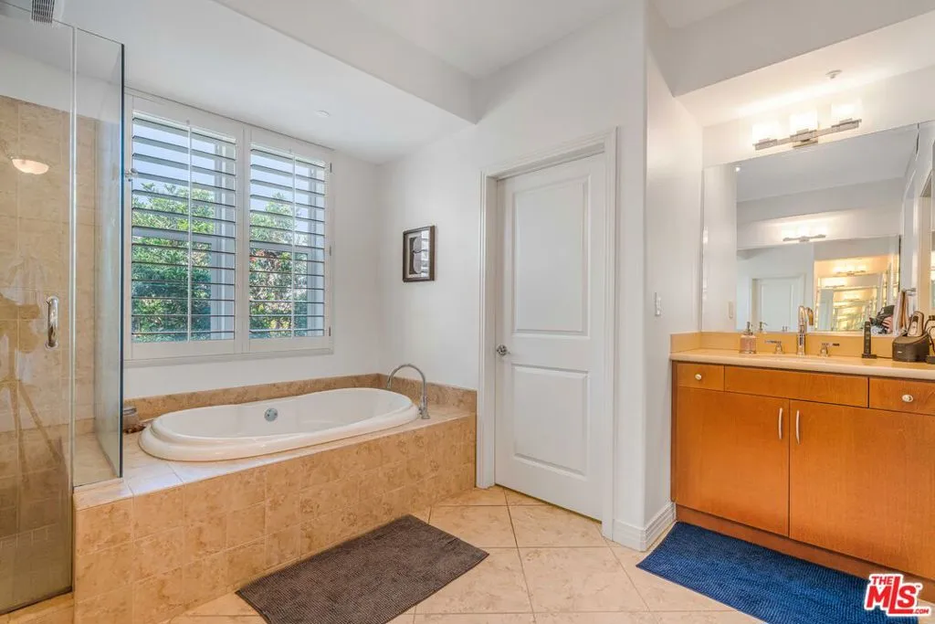 7100 Playa Vista Drive 404, Playa Vista, California 90094 home-pic-20