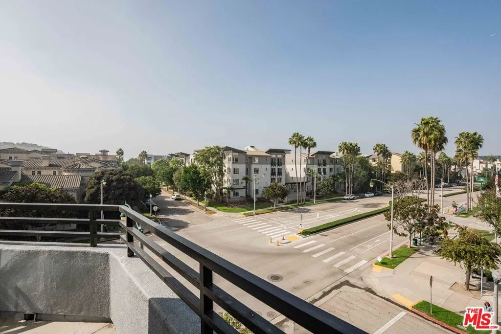 7100 Playa Vista Drive 404, Playa Vista, California 90094 home-pic-17