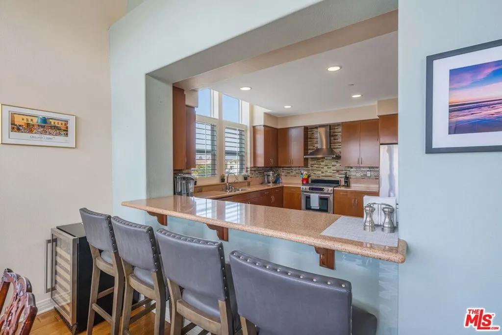 7100 Playa Vista Drive 404, Playa Vista, California 90094 home-pic-9