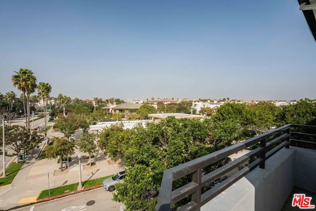 7100 Playa Vista Drive 404, Playa Vista, California 90094 home-pic-14