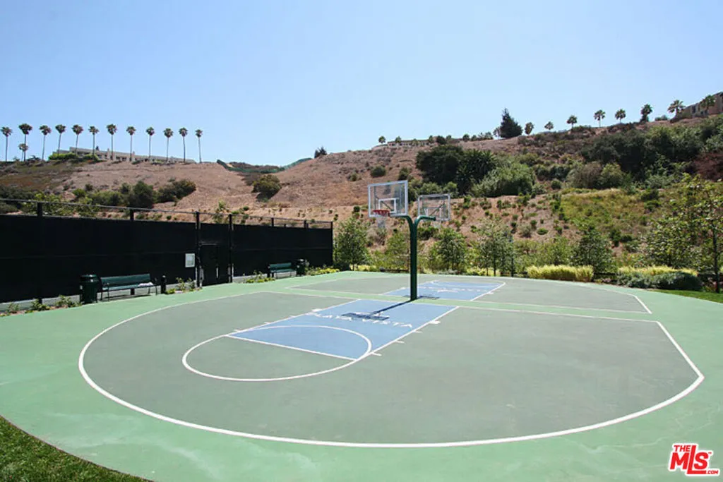 7100 Playa Vista Drive 404, Playa Vista, California 90094 home-pic-42