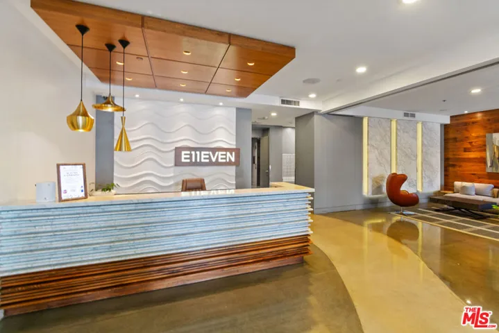 1111 S Grand Avenue 716, Los Angeles, California 90015