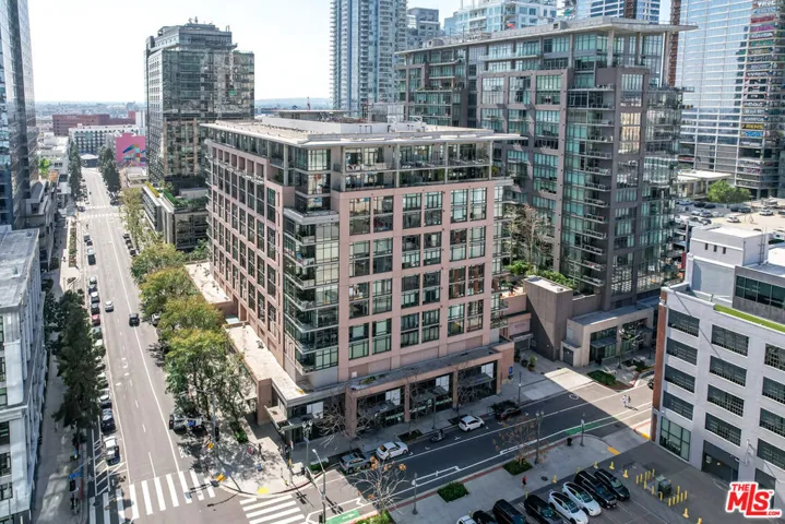1111 S Grand Avenue 716, Los Angeles, California 90015