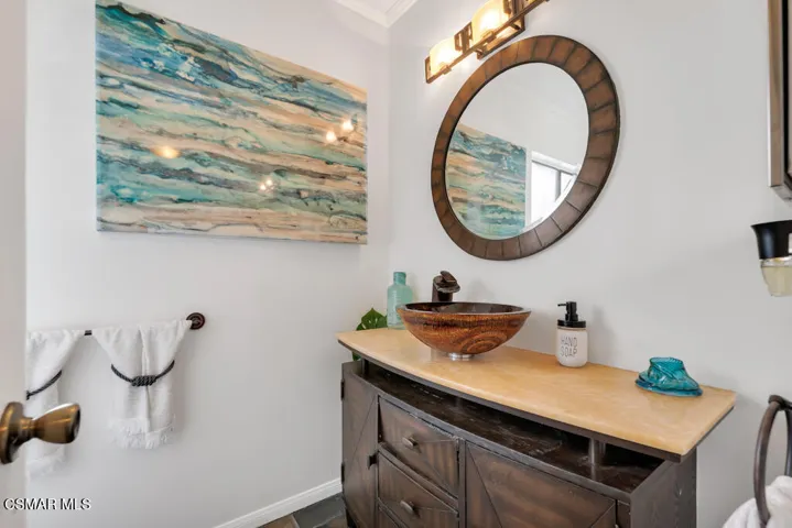 1218 S Westlake Blvd- HsHProd-10