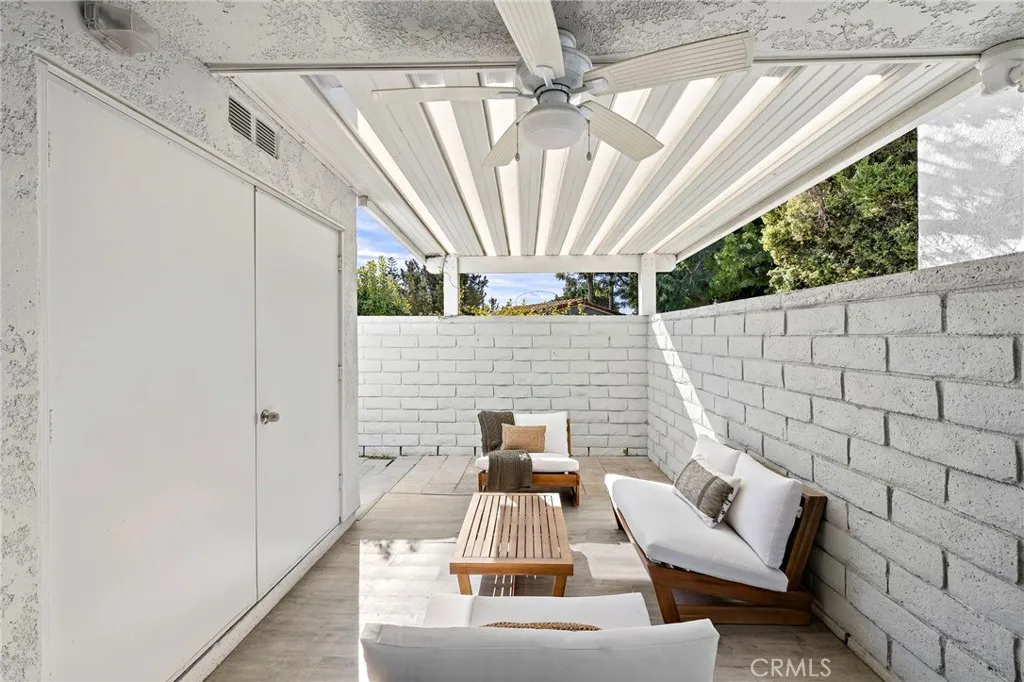 2119 U Via Puerta, Laguna Woods, California 92637 home-pic-19