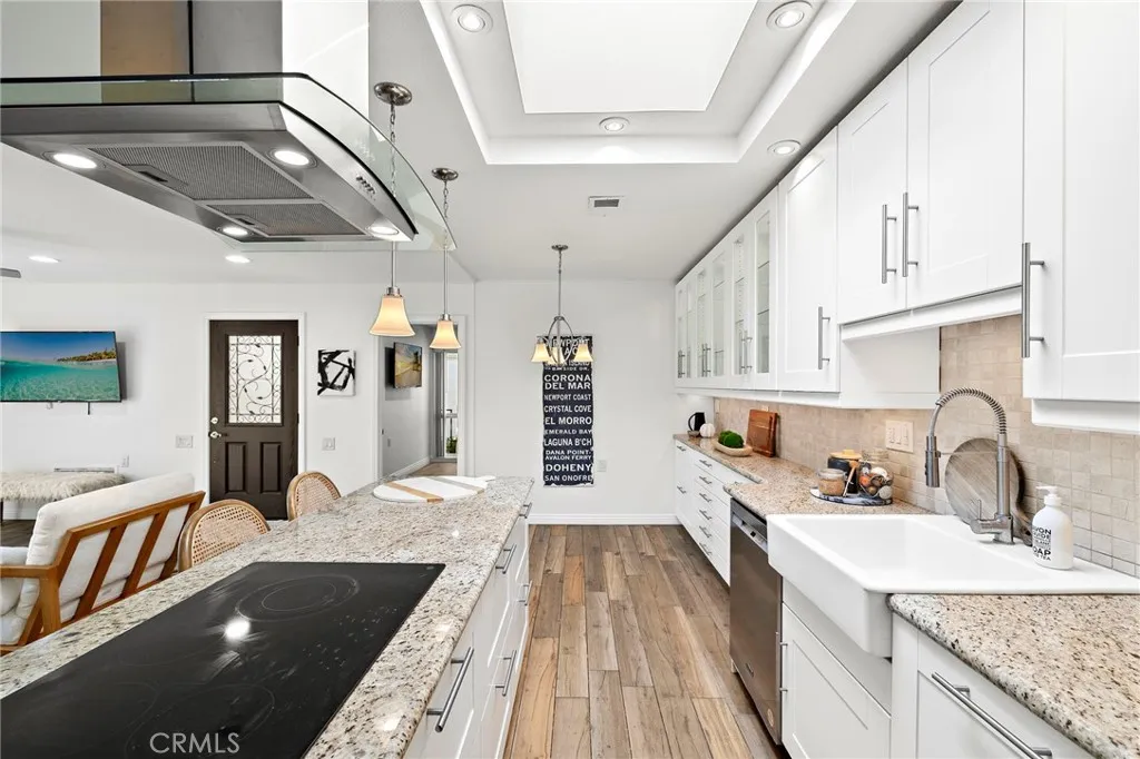 2119 U Via Puerta, Laguna Woods, California 92637 home-pic-10