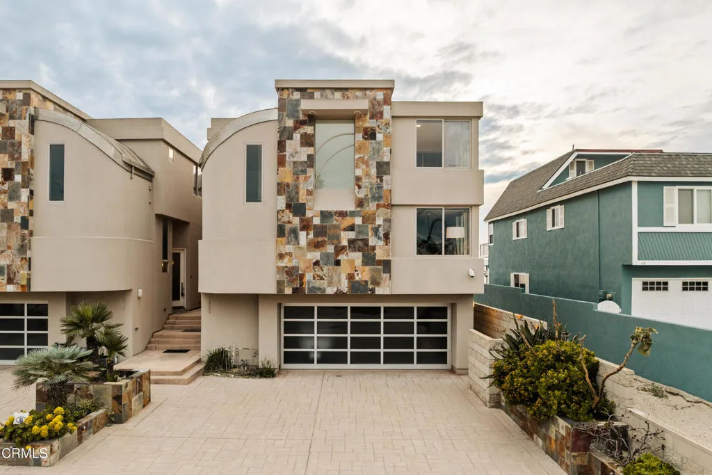1825 Ocean Drive, Oxnard, California 93035 home-pic-25