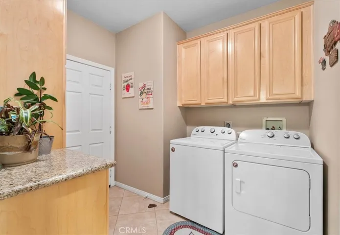 5793 Territory Ln, Eastvale, California 92880
