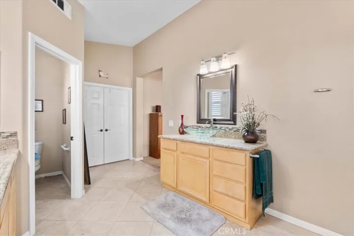 5793 Territory Ln, Eastvale, California 92880
