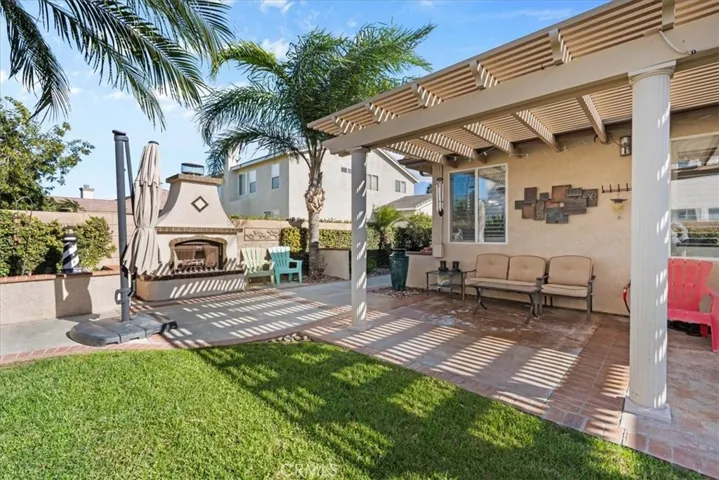 5793 Territory Ln, Eastvale, California 92880