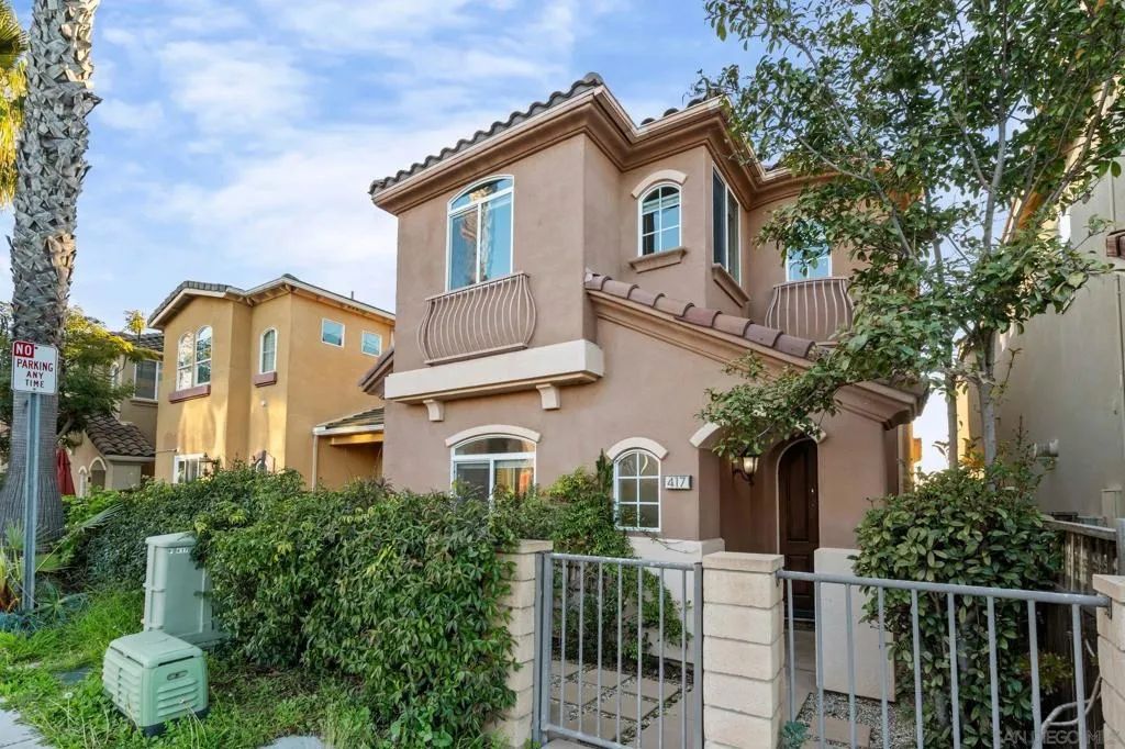 417 N Cedros Ave, Solana Beach, California 92075 home-pic-1