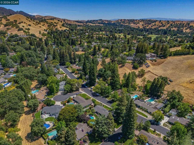 1023 White Gate Rd, Alamo, California 94507