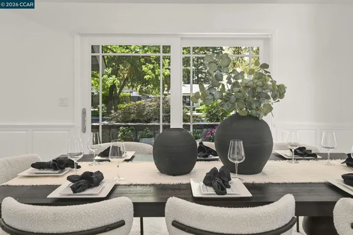 Large dining rm