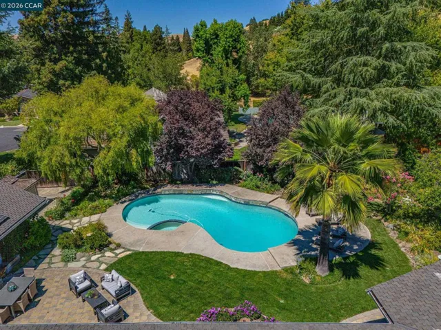 1023 White Gate Rd, Alamo, California 94507