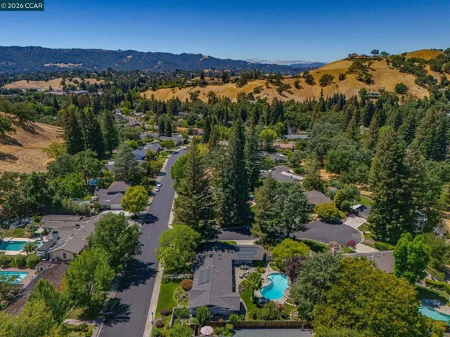 1023 White Gate Rd, Alamo, California 94507