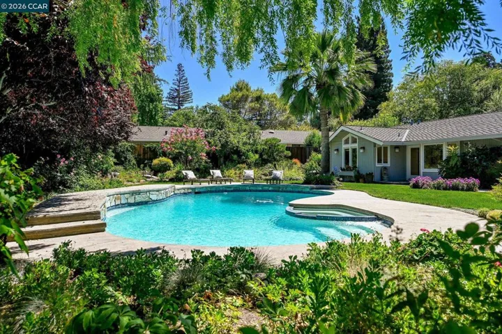 1023 White Gate Rd, Alamo, California 94507