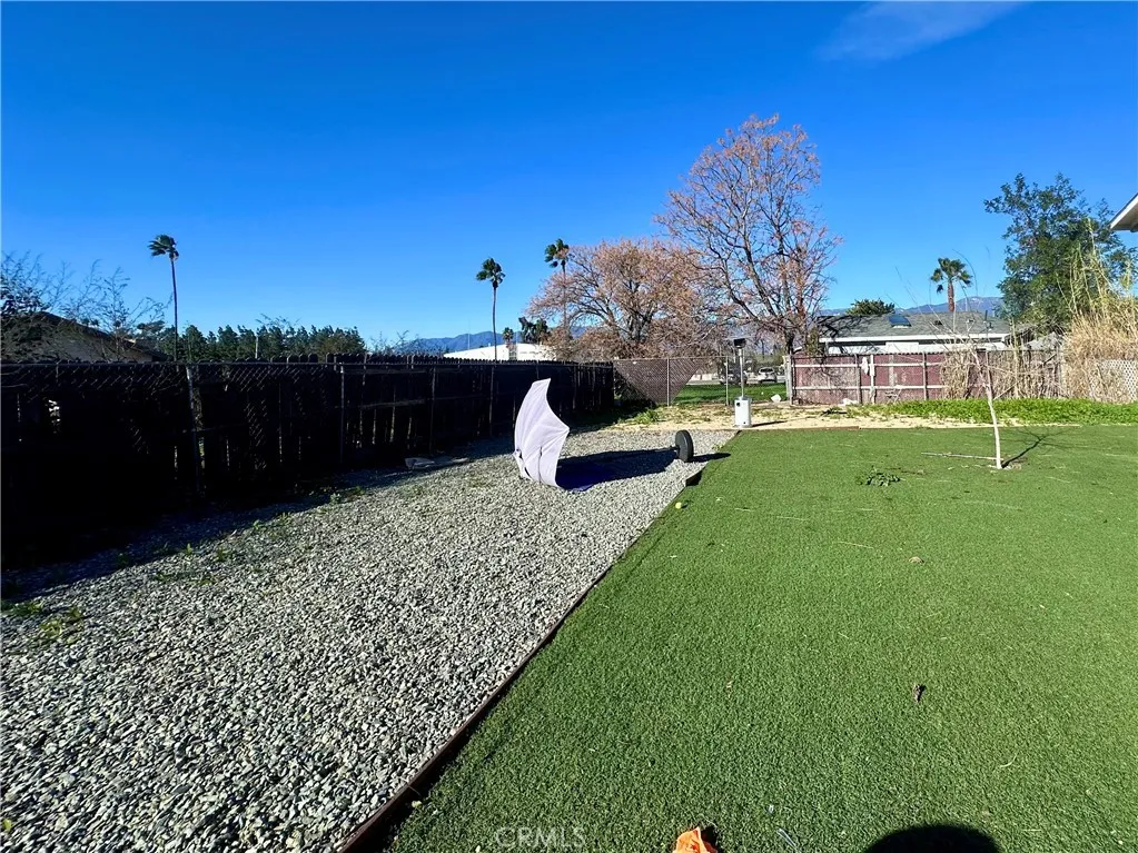 256 Bryant, San Bernardino, California 92408 home-pic-16