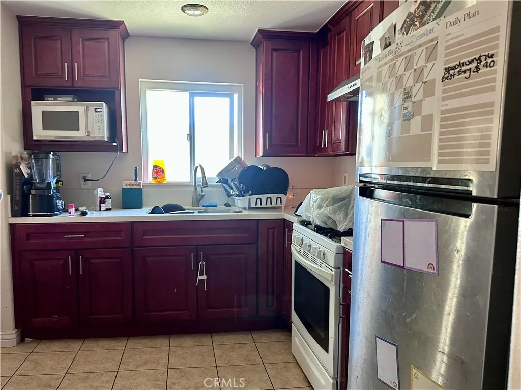 256 Bryant, San Bernardino, California 92408 home-pic-7