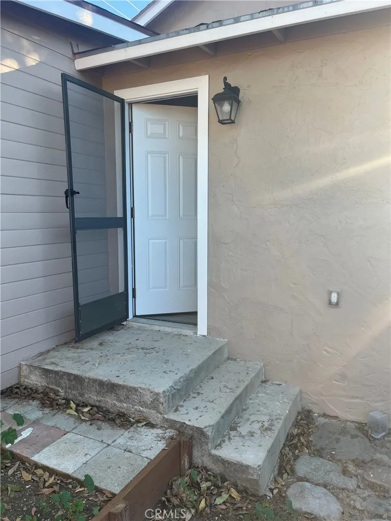 720 S Sultana, Ontario, California 91761 home-pic-12