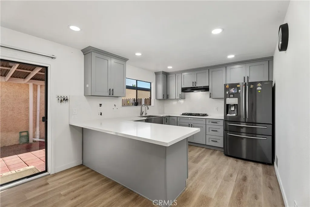 8574 Chapman A