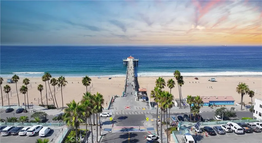 220 20th Street, Manhattan Beach, California 90266