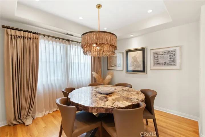 Formal Dining