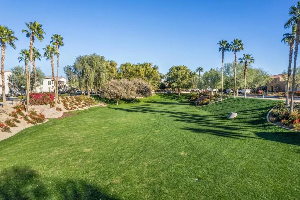 653 Calle Vibrante, Palm Desert, California 92211 home-pic-22