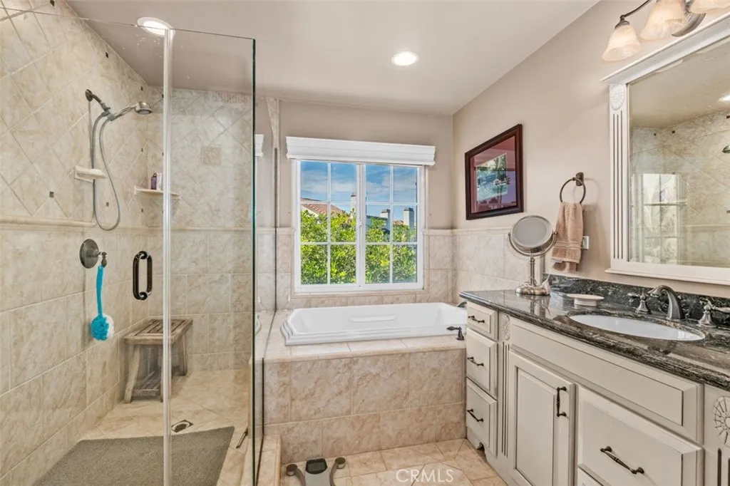 19373 Peachtree, Huntington Beach, California 92648 home-pic-28