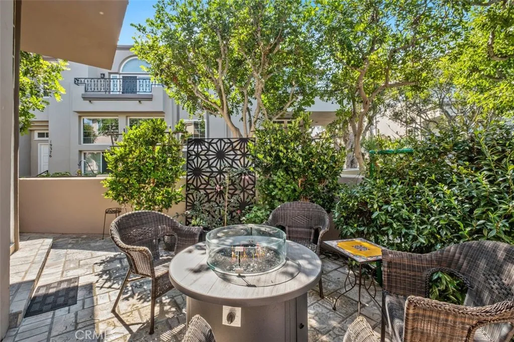 19373 Peachtree, Huntington Beach, California 92648 home-pic-34