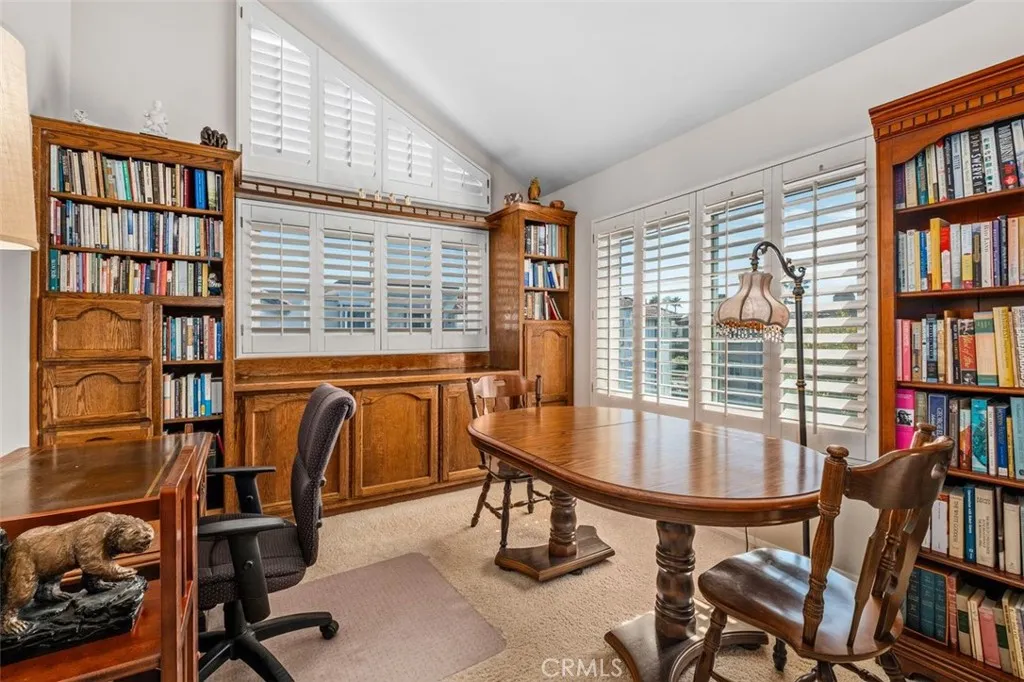 19373 Peachtree, Huntington Beach, California 92648 home-pic-23