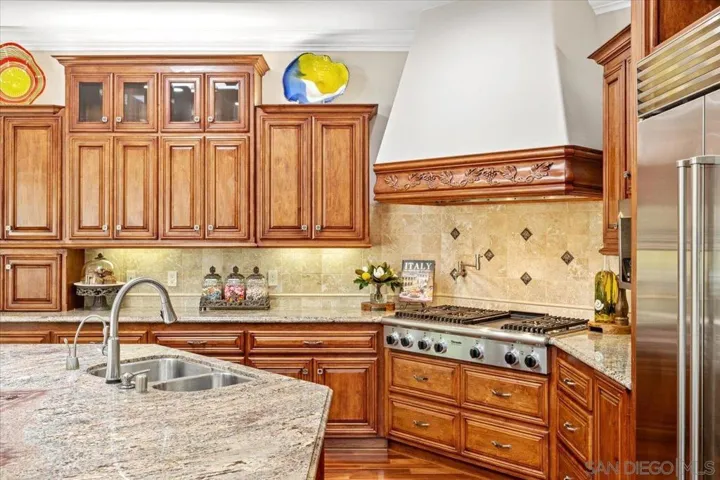 13391 Old Winemaster Court, Poway, California 92064