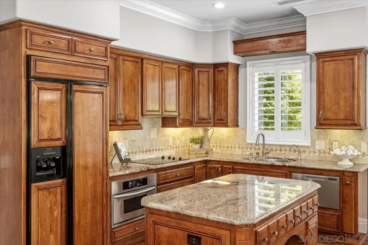 13391 Old Winemaster Court, Poway, California 92064