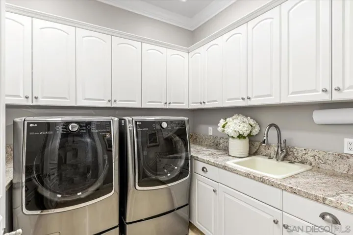 13391 Old Winemaster Court, Poway, California 92064