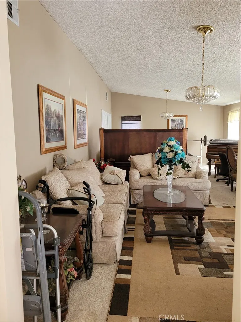 8805 Dufferin, Riverside, California 92504 home-pic-21