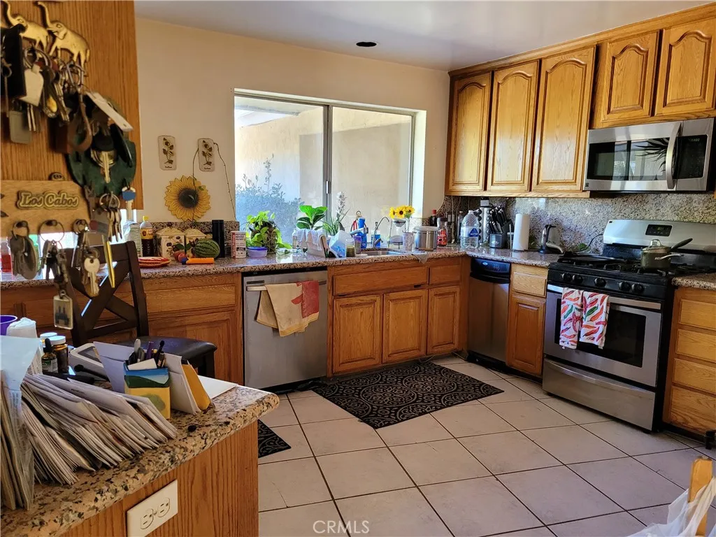 8805 Dufferin, Riverside, California 92504 home-pic-23