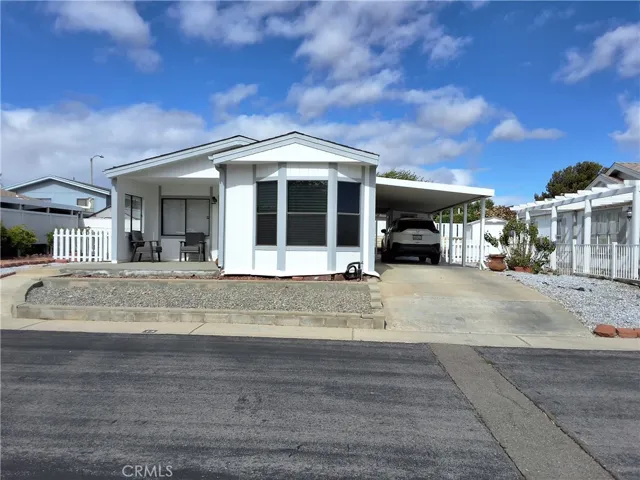 12550 Main Street 13, Hesperia, California 92345