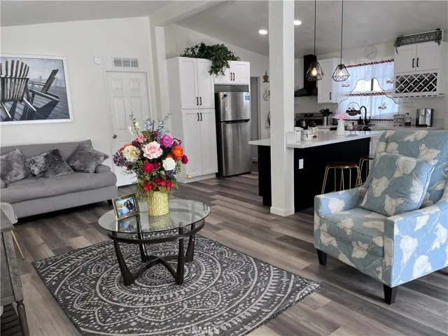 12550 Main Street 13, Hesperia, California 92345