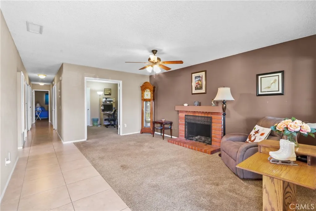12321 Gardenia Place, Chino, California 91710 home-pic-3
