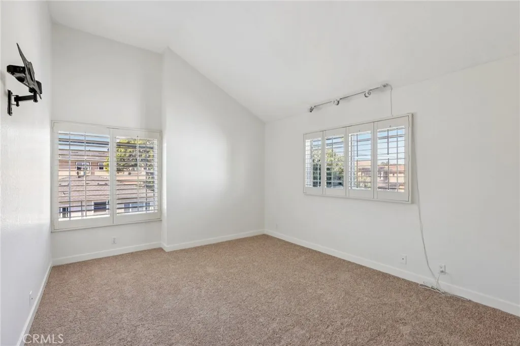 2001 Bataan Road, Redondo Beach, California 90278 home-pic-41