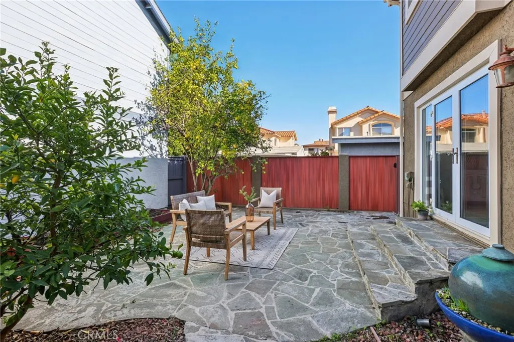 2001 Bataan Road, Redondo Beach, California 90278 home-pic-28