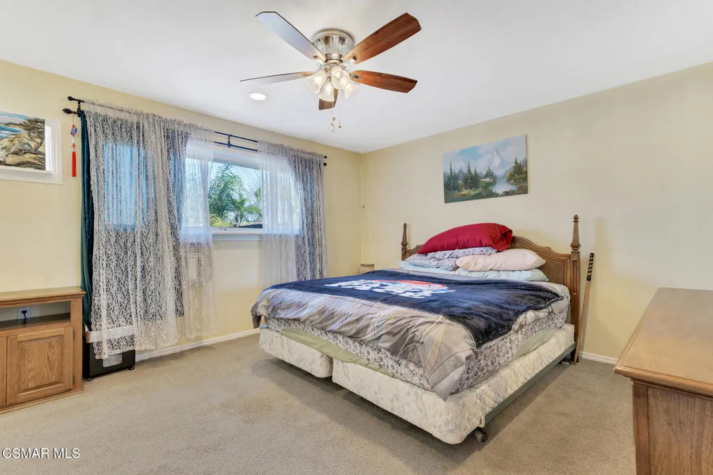 417 W Columbia Road, Thousand Oaks, California 91360 home-pic-21