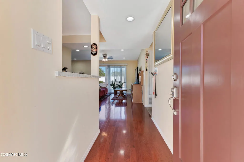 417 W Columbia Road, Thousand Oaks, California 91360 home-pic-7