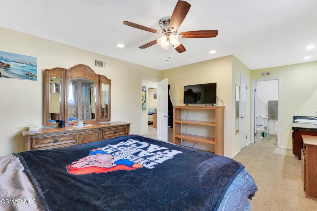 417 W Columbia Road, Thousand Oaks, California 91360 home-pic-22