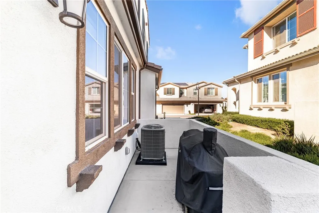 15982 Lasselle 2, Moreno Valley, California 92551 home-pic-8