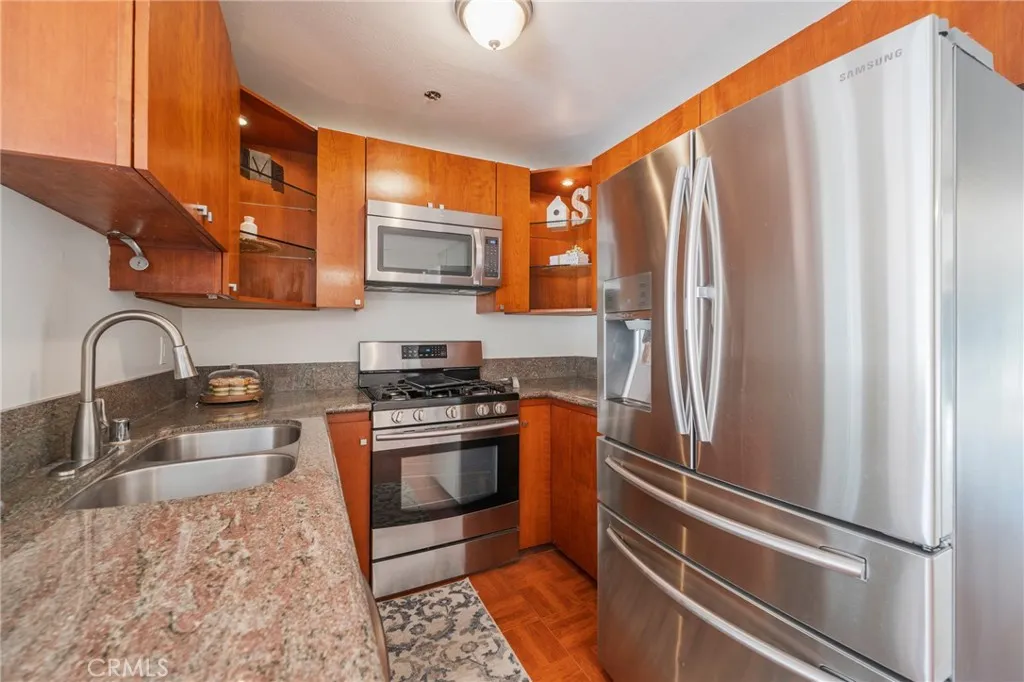 7737 Ferndale D, Stanton, California 90680 home-pic-17