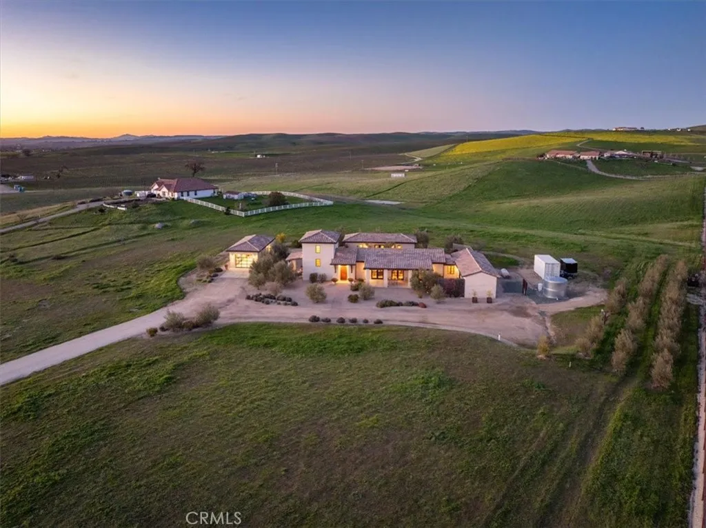 3940 Gruenhagen Flat Road, Paso Robles, California 93446 home-pic-54