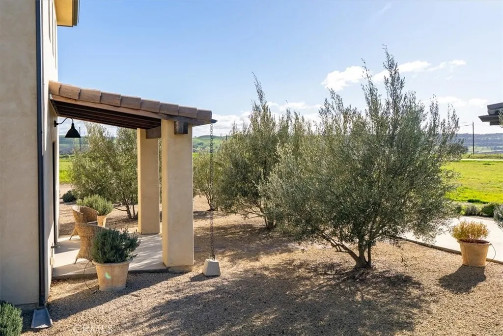 3940 Gruenhagen Flat Road, Paso Robles, California 93446 home-pic-31