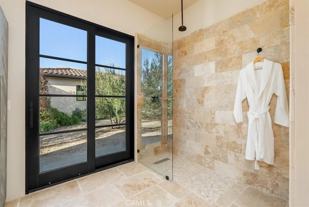 3940 Gruenhagen Flat Road, Paso Robles, California 93446 home-pic-27