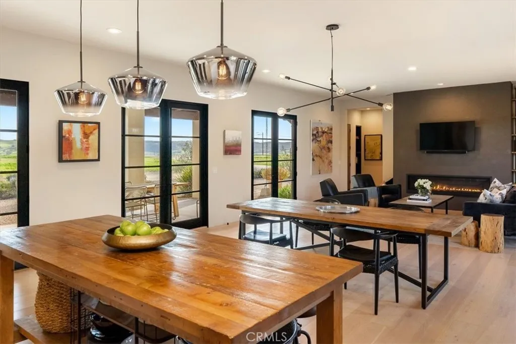 3940 Gruenhagen Flat Road, Paso Robles, California 93446 home-pic-12