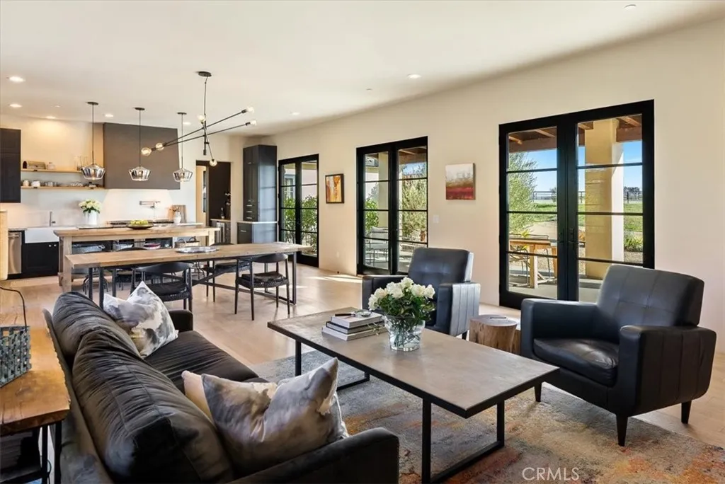 3940 Gruenhagen Flat Road, Paso Robles, California 93446 home-pic-7